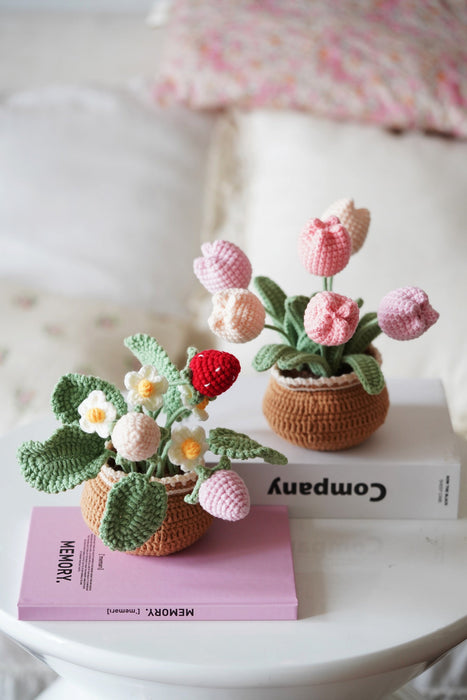 Potted Flower Amigurumi DIY Crochet Kit Wizardi F07N8-M30