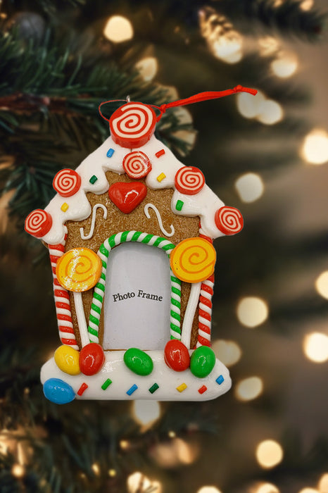 Christmas Ornament - Glossy Gingerbread House Frame. Wizardi Festive Decoration F07-N2-8-SEE200A