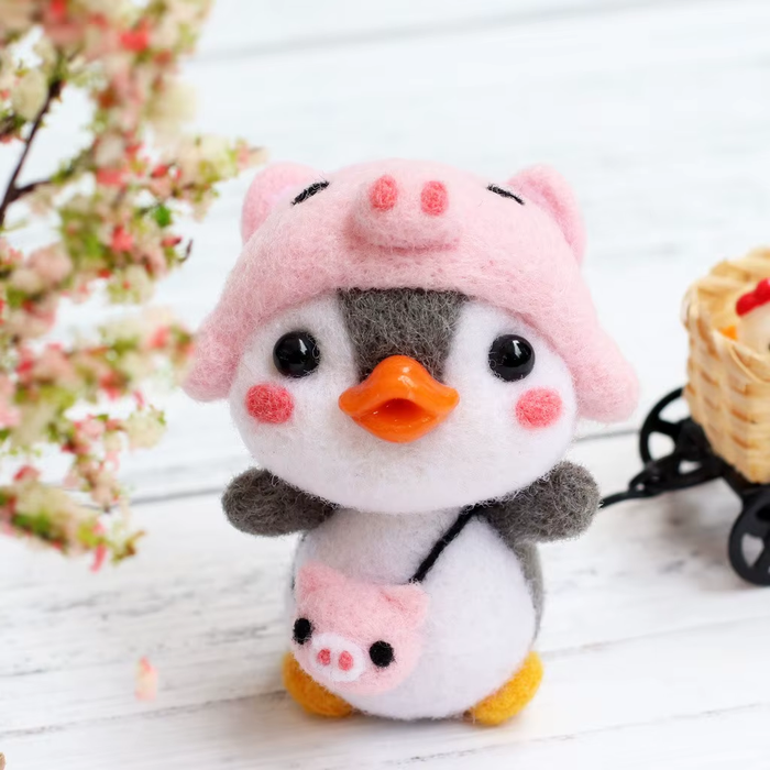 Piglet Duckling Needle Felting Kit F07AM3-69