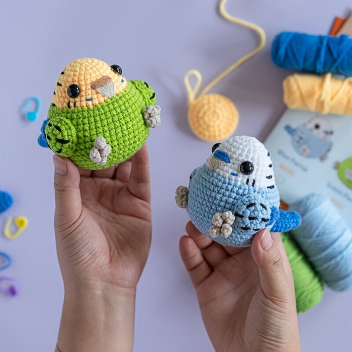 Budgie Amigurumi Crochet Kit F07N8-M200