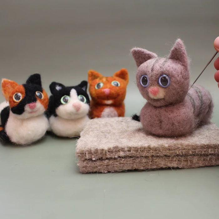 Felting Kit - Cartoon Cat Loaf Needle Felt Small CompleteKit - makes 1