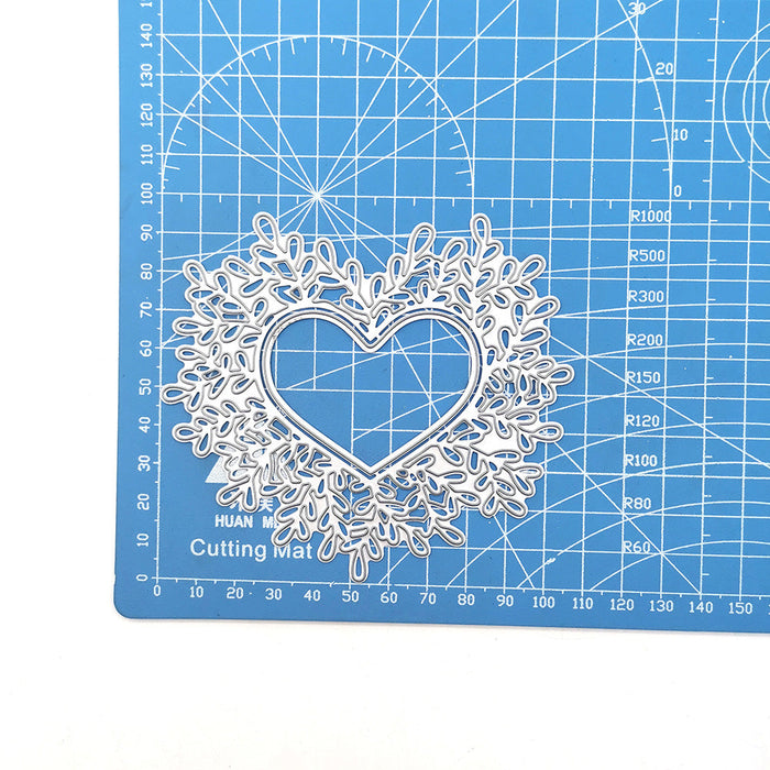 Botanical Heart Scrapbooking Cutting Die by Wizardi QJ64