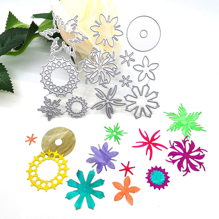 Snowflake Scrapbooking Cutting Die by Wizardi QJ106