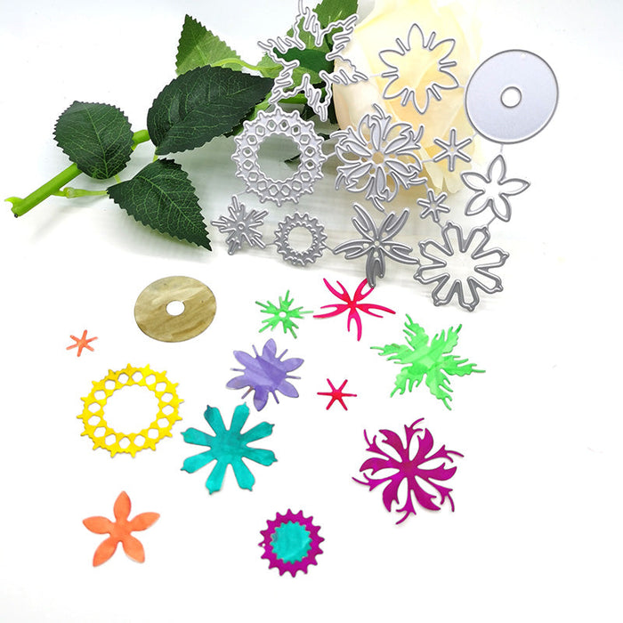Snowflake Scrapbooking Cutting Die by Wizardi QJ106