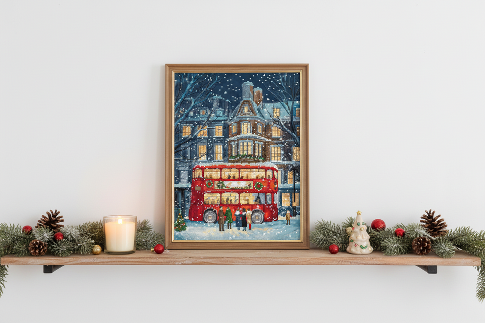 London Christmas Bus L9982 Counted Cross Stitch Kit