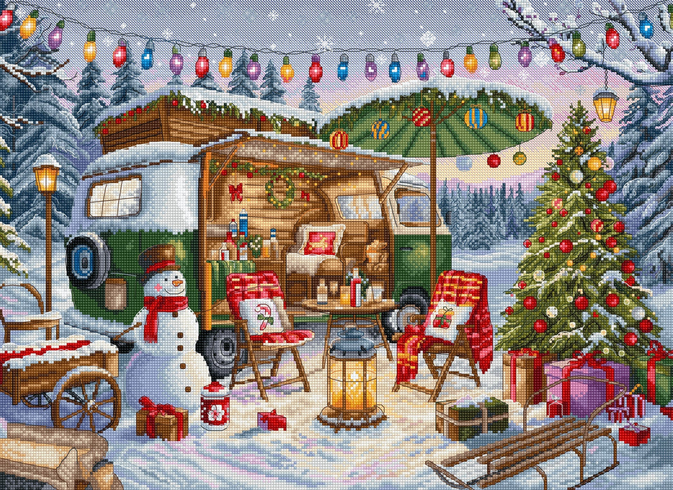 Christmas Trailer L9990 Counted Cross Stitch Kit
