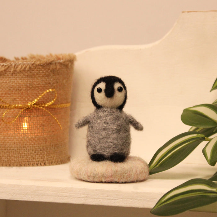 Felting Kit - Tiny Penguin Needle Felt Kit. Amiguwoolli