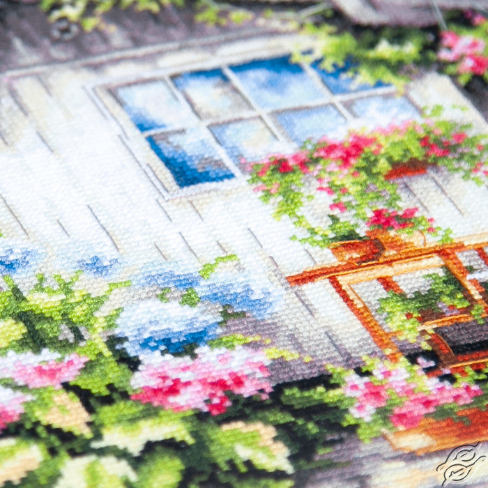 Quiet Happiness 70-47 Counted Cross-Stitch Kit