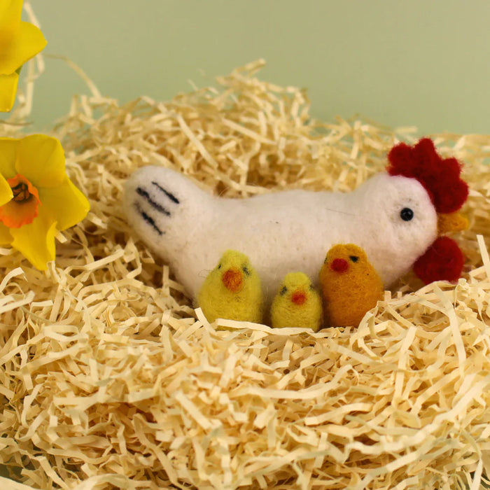 Felting Kit - Round Hen with Chicks Small Needle FeltKit