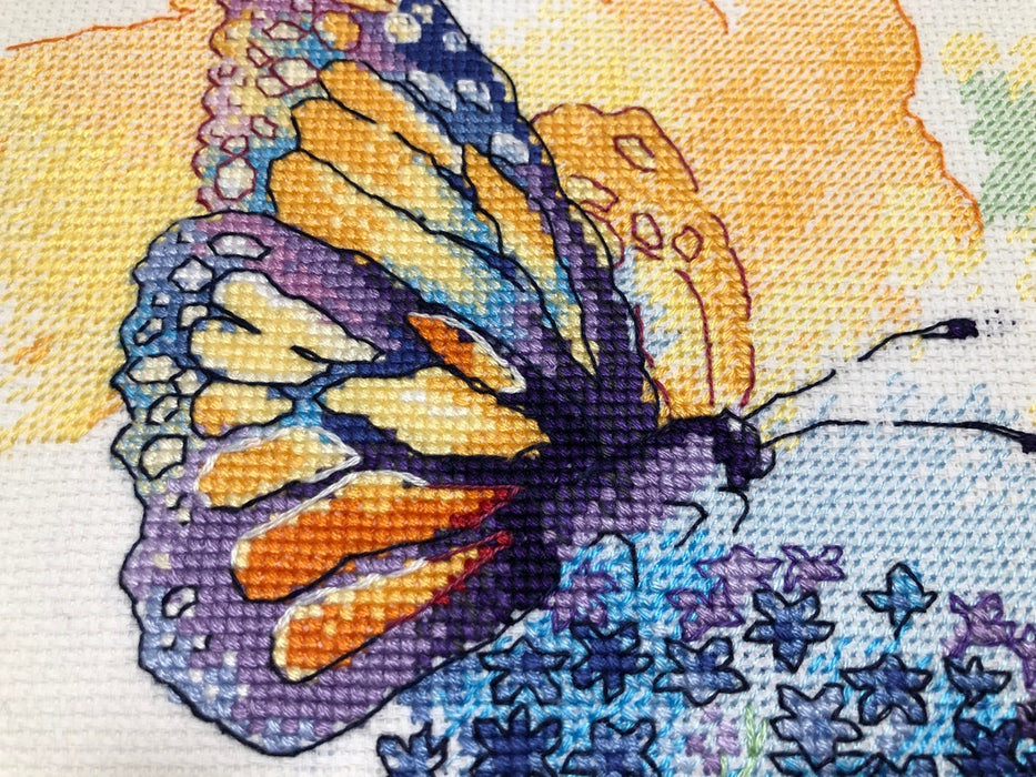 Colorful Flight R1941 Counted Cross Stitch Kit