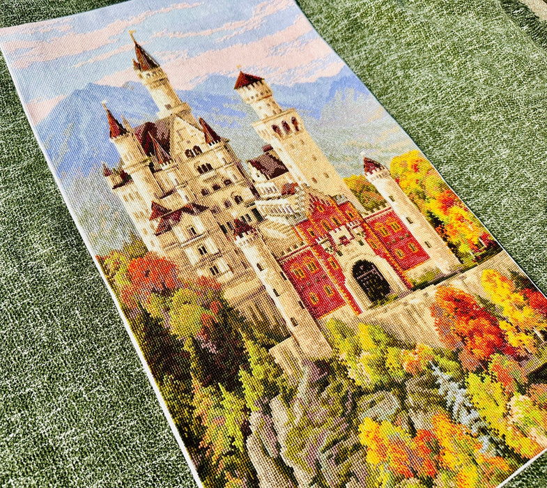 Neuschwanstein Castle R1520 Counted Cross Stitch Kit