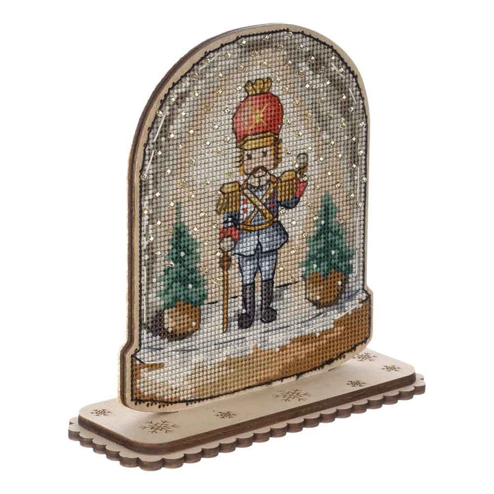 Cross-stitch kits on wood FLW-048