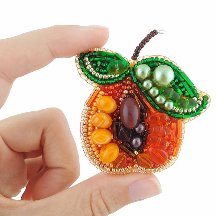 BP-233C Beadwork kit for creating brooch Crystal Art "Apricot"