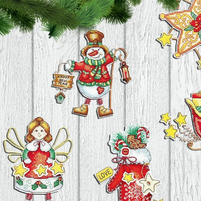 Christmas tree toy cross-stitch kit T-02C Set of pictures "Christmas toys"