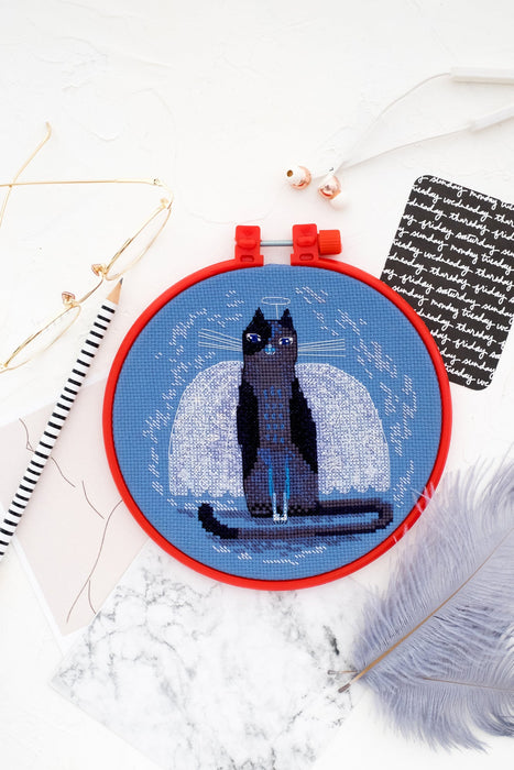 Cross-stitch kit Cat AHM-019