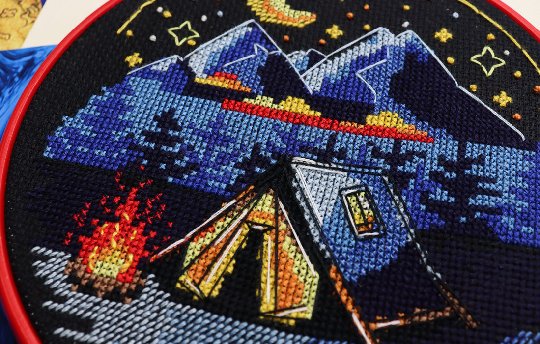 Cross-stitch kits Around the campfire AHM-074