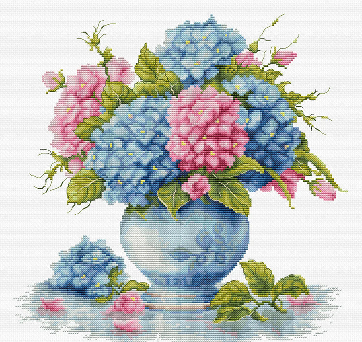 Vase with Hydrangea B7033L Counted Cross-Stitch Kit