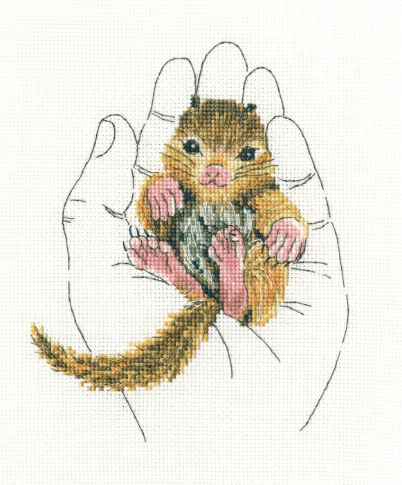Warmth in palms M696 Counted Cross Stitch Kit