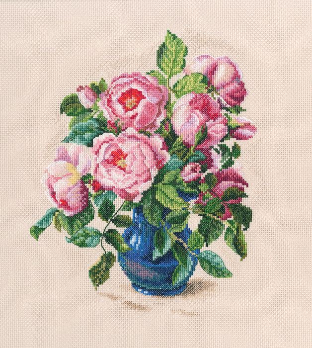 Tender rose buds M720 Counted Cross Stitch Kit