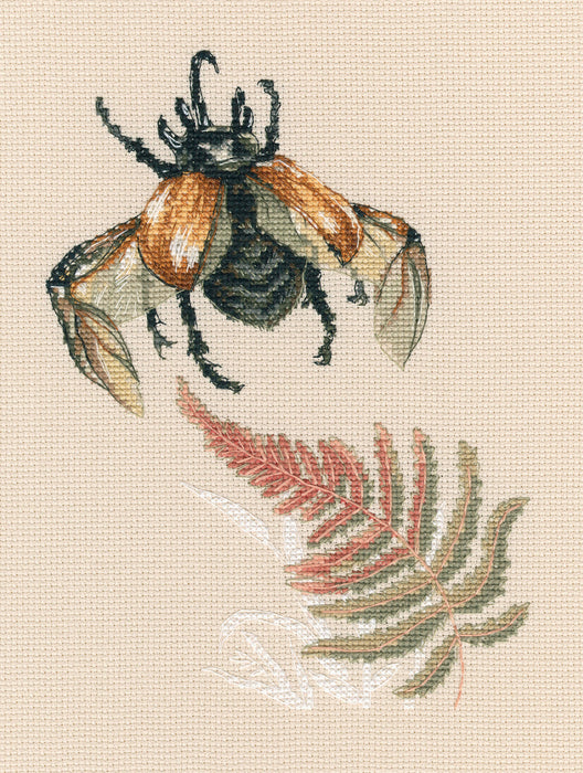 Bug's fly M758 Counted Cross Stitch Kit