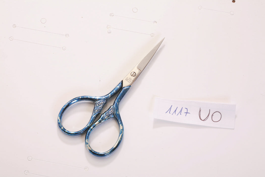 Embroidery Scissors Colors Collection V11170312U0  10385