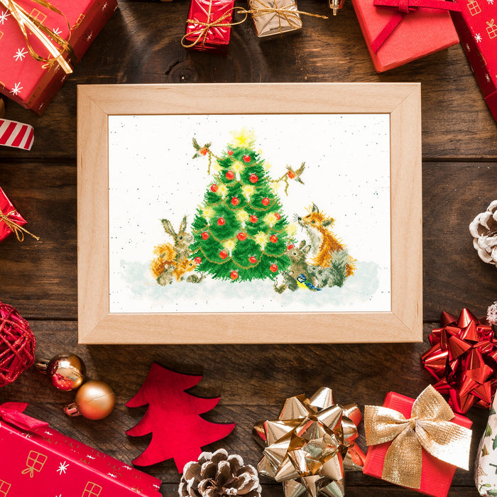 Oh Christmas Tree XHD107 Counted Cross Stitch Kit