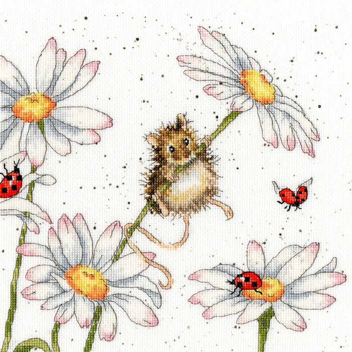 Daisy Mouse XHD80 Counted Cross Stitch Kit