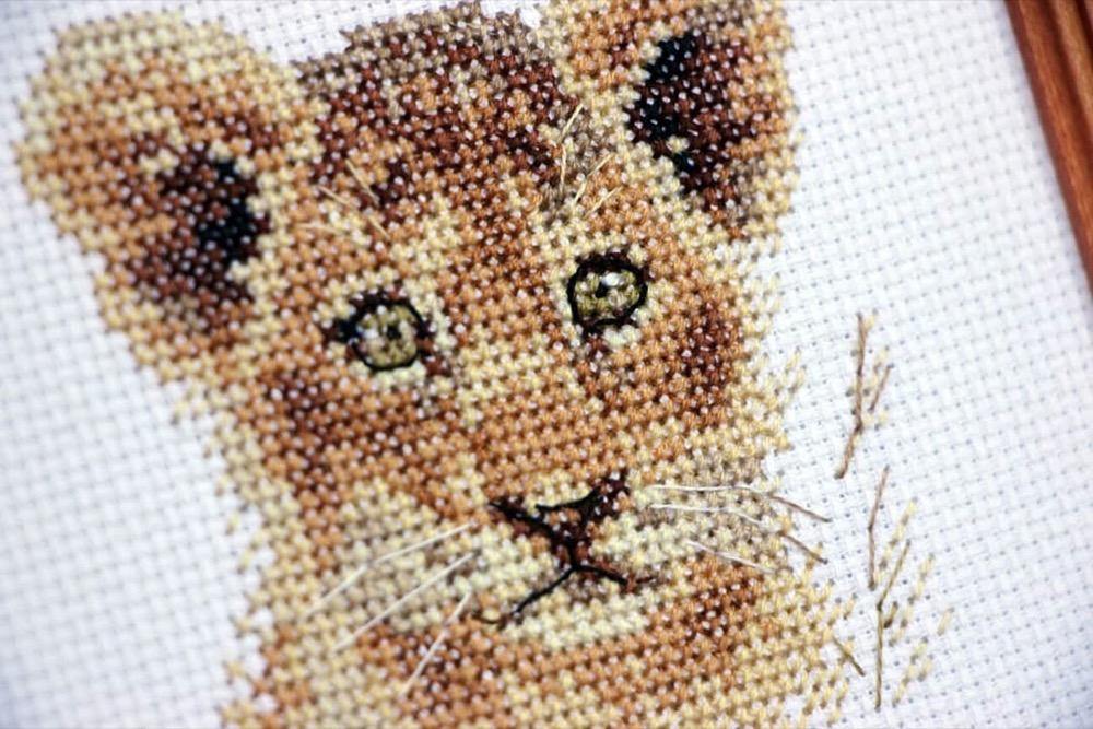 Animal Portraits. Lion Cub 0-194 Cross-stitch kit - Wizardi
