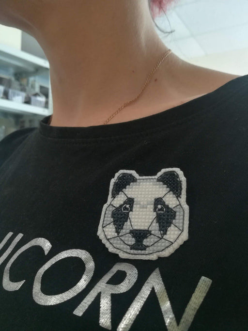 Badge-panda 1092 Counted Cross Stitch Kit - Wizardi