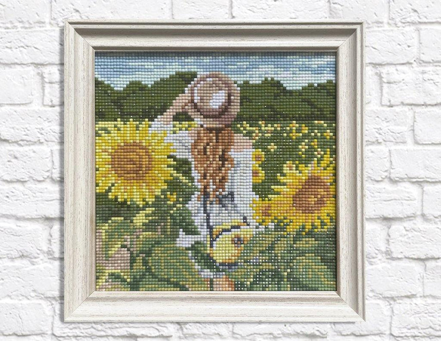Diamond painting kit Girl in Sunflowers Field Crafting Spark 7.9 x 7.9 in CS2625 - Wizardi