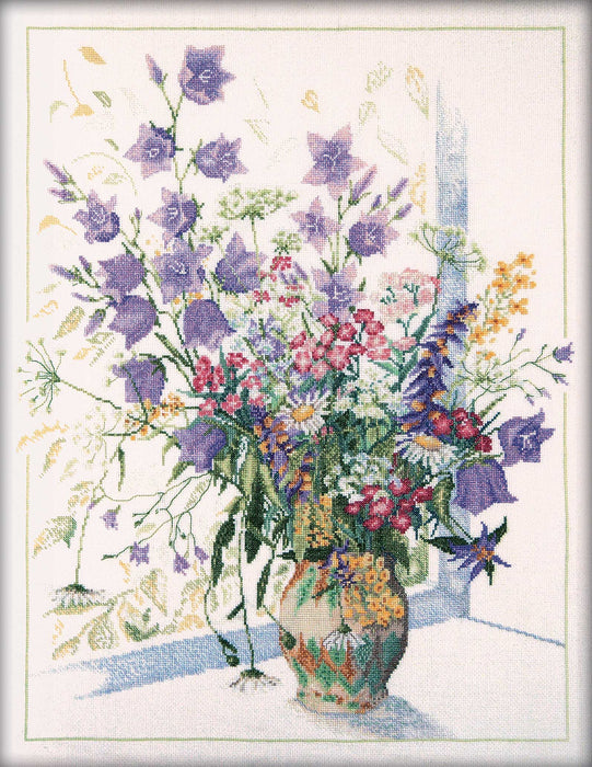 Field flowers M052 Counted Cross Stitch Kit