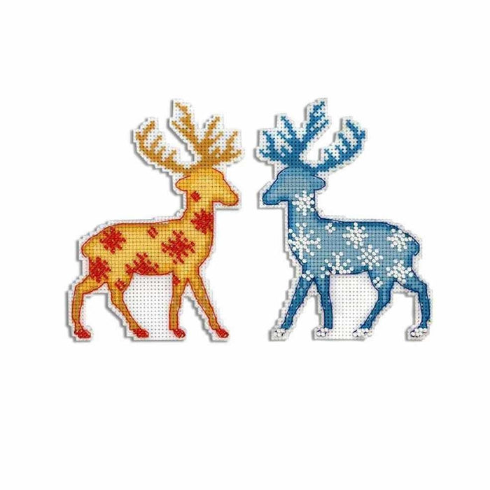 Northern Deer P-455 / SR-455 Plastic Canvas Counted Cross Stitch Kit