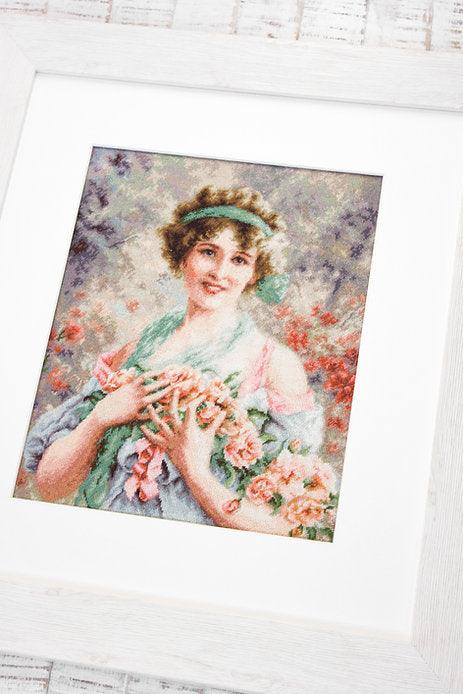 The Girl with Roses B553L Counted Cross-Stitch Kit - Wizardi